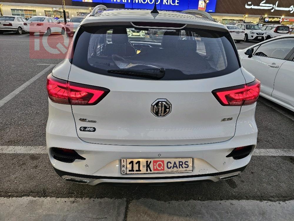 ام جي ZS